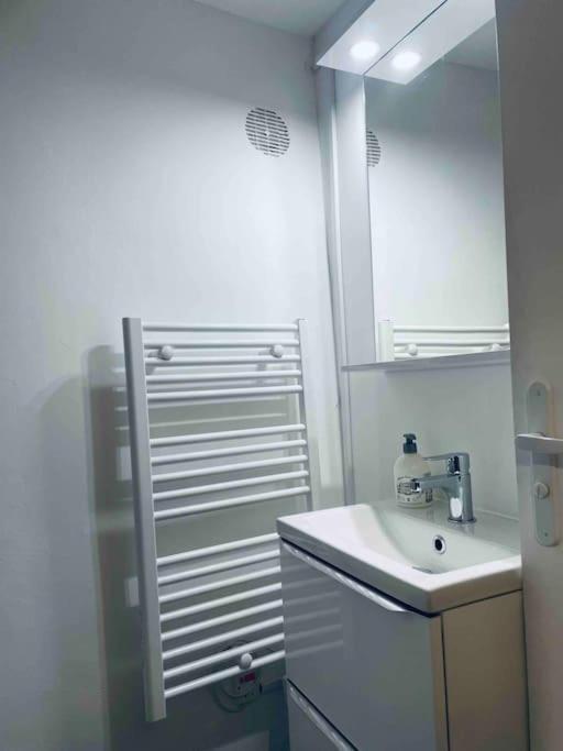 Le P'Tit Stud' Apartamento Castres  Exterior foto